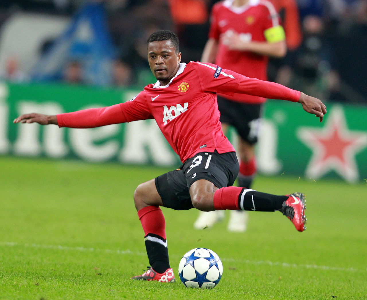 支球队的备 支球队的备