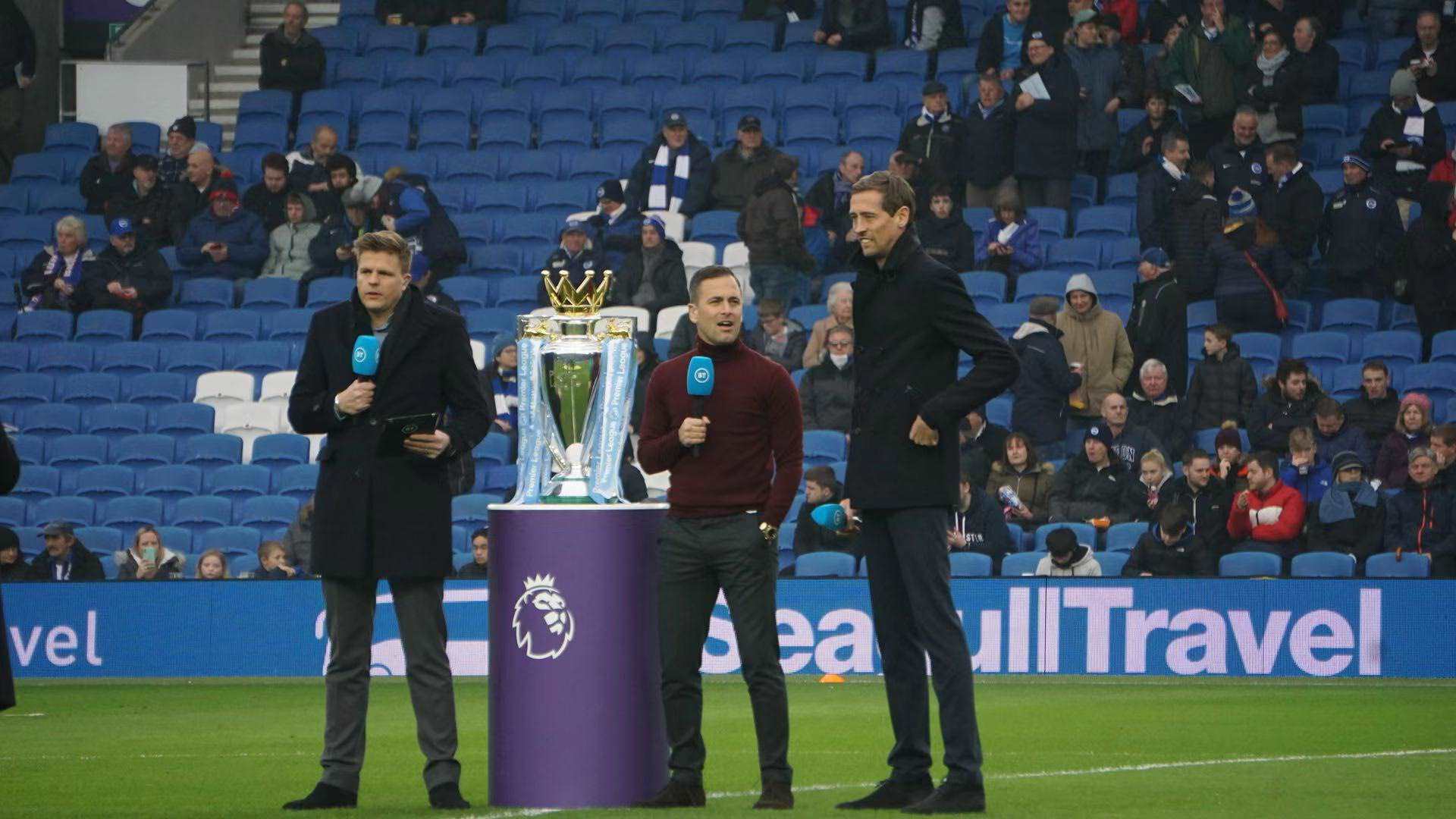 劳内的续约 劳内的续约