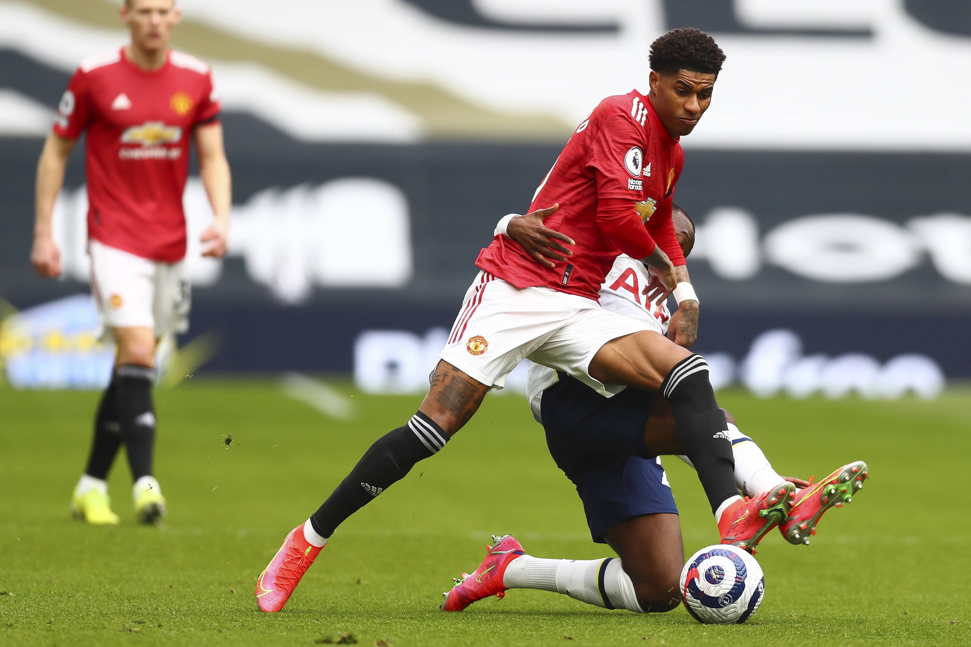 红军的强劲 红军的强劲